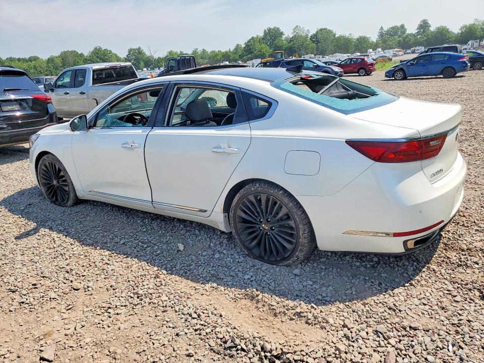 Photo 2 from auction – 2017 KIA CADENZA with VIN KNALC4J1XH5070071