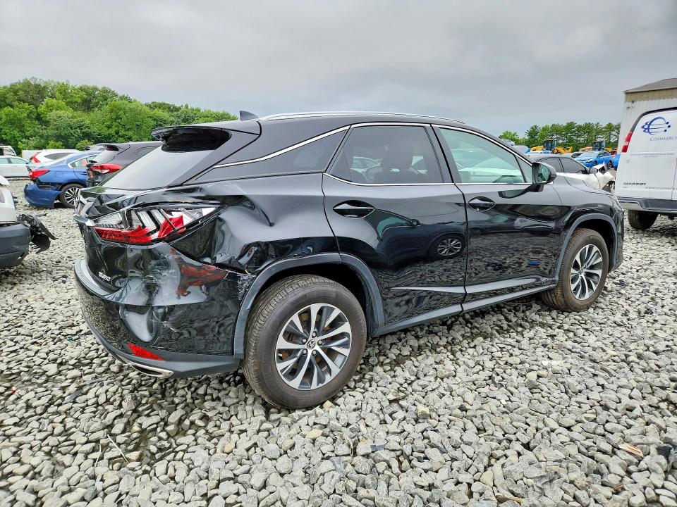 Photo 3 from auction – 2022 LEXUS RX with VIN 2T2HZMDA9NC359066