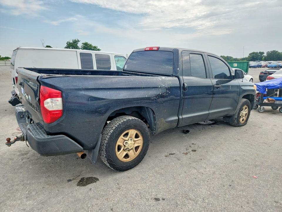 Photo 3 from auction – 2015 TOYOTA TUNDRA with VIN 5TFRM5F18FX085517