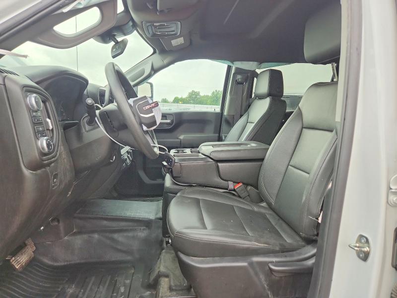 Photo 7 from auction – 2024 GMC 1500 with VIN 1GTUUAED0RZ348929
