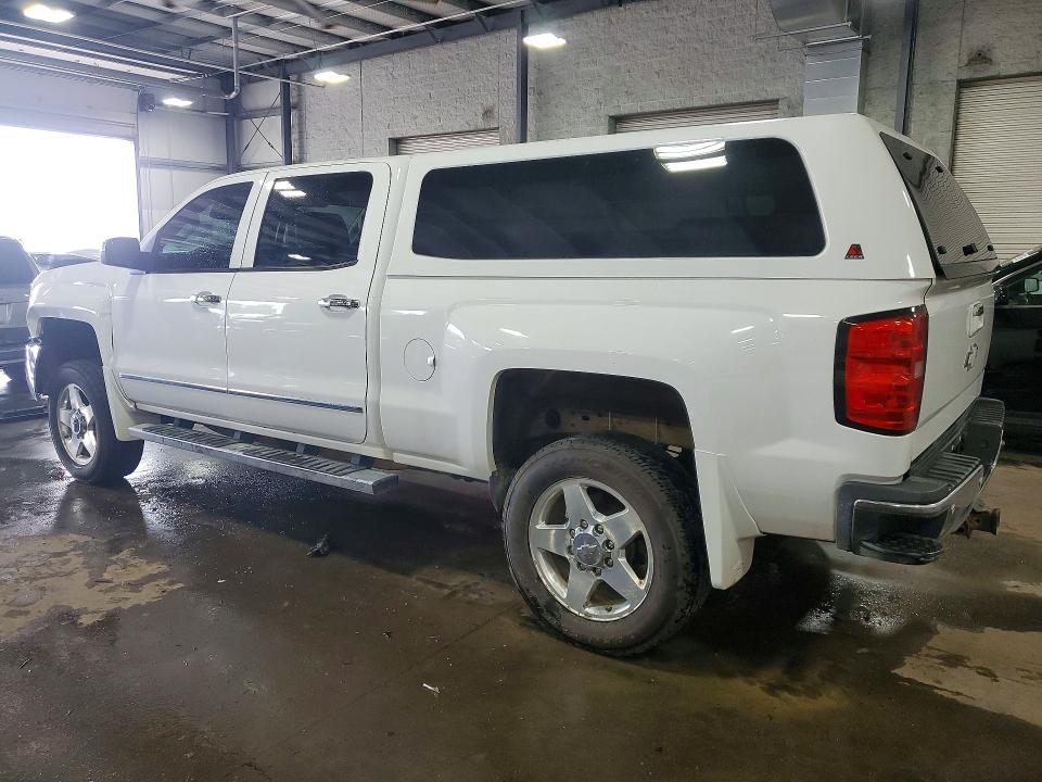 Photo 2 from auction – 2015 CHEVROLET SILVERADO with VIN 1GC1KWE88FF180009