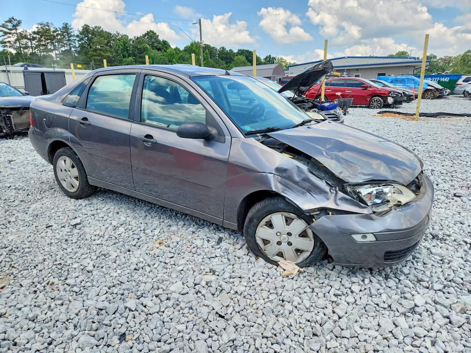 Photo 4 from auction – 2007 FORD FOCUS with VIN 1FAFP34N17W164349