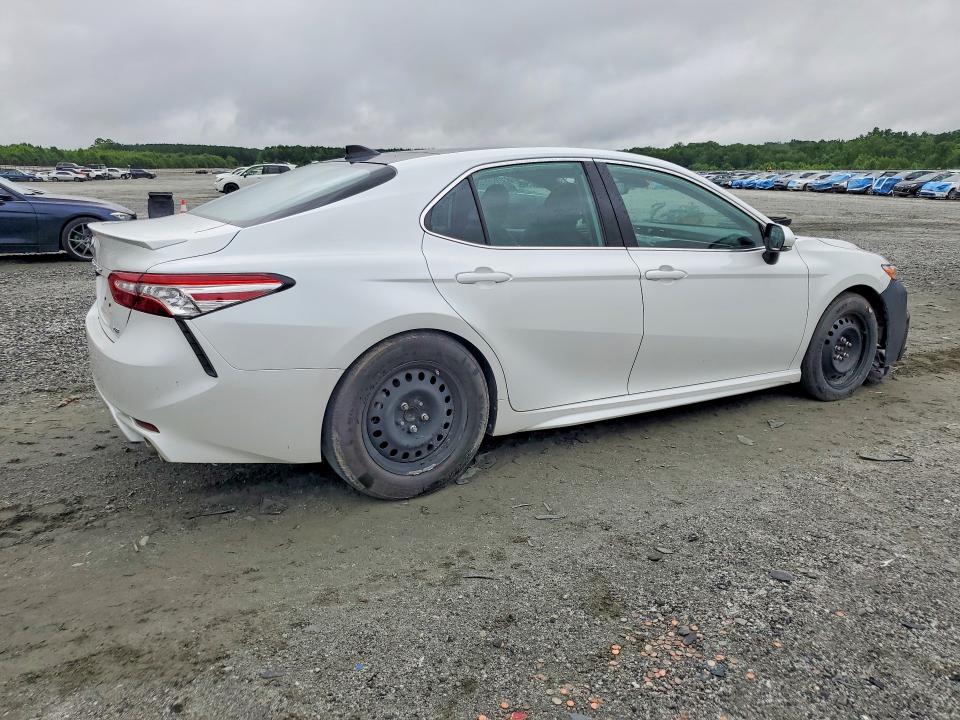 Photo 3 from auction – 2020 TOYOTA CAMRY with VIN 4T1K61AK9LU953344