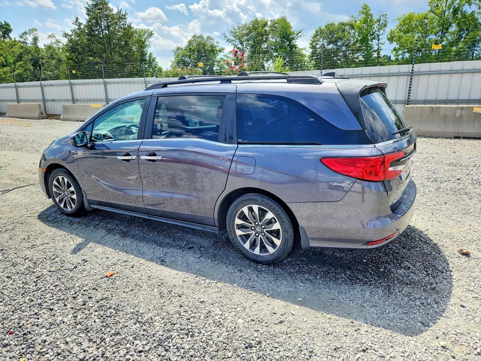 Photo 2 from auction – 2022 HONDA ODYSSEY with VIN 5FNRL6H72NB036719