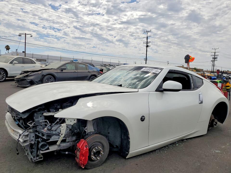 2014 NISSAN 370Z