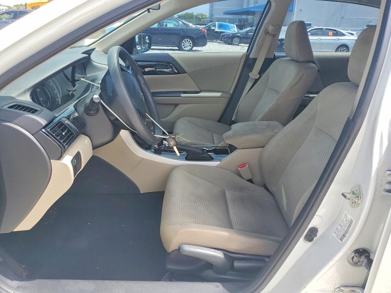 Photo 7 from auction – 2017 HONDA ACCORD with VIN 1HGCR2F35HA143985