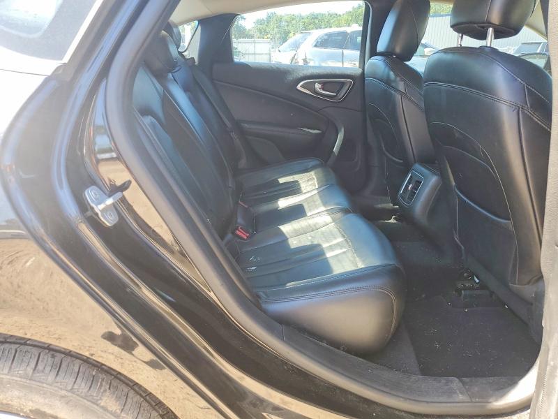 Photo 10 from auction – 2015 CHRYSLER 200 with VIN 1C3CCCCB0FN545201