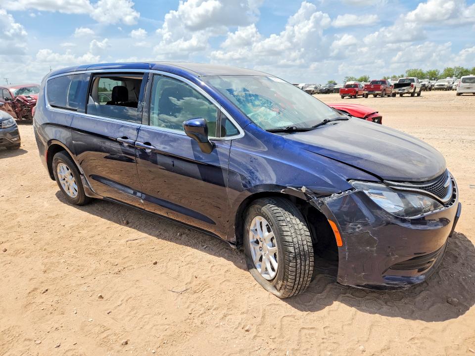 Photo 4 from auction – 2020 CHRYSLER VOYAGER with VIN 2C4RC1CG7LR134530