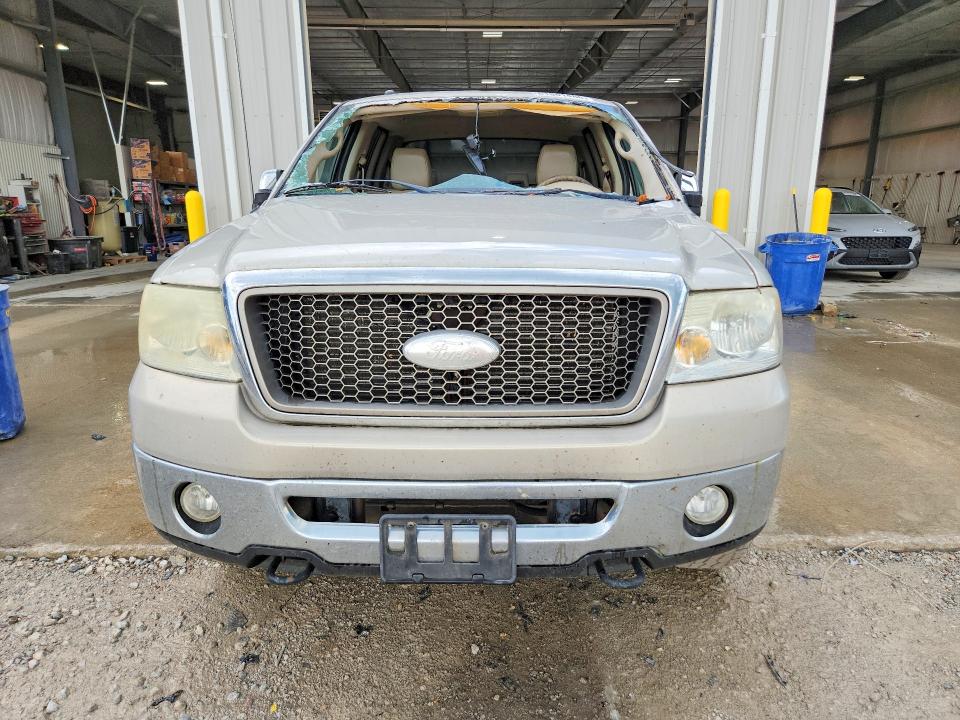 Photo 5 from auction – 2006 FORD F150 with VIN 1FTPW14546FA43884