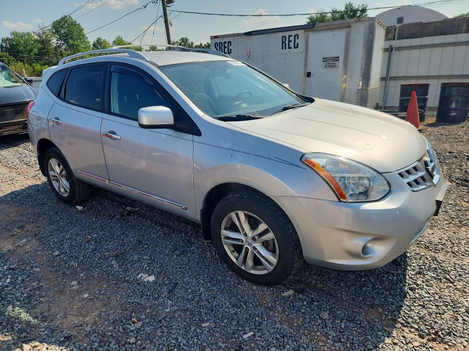 Photo 4 from auction – 2013 NISSAN ROGUE with VIN JN8AS5MV2DW615061
