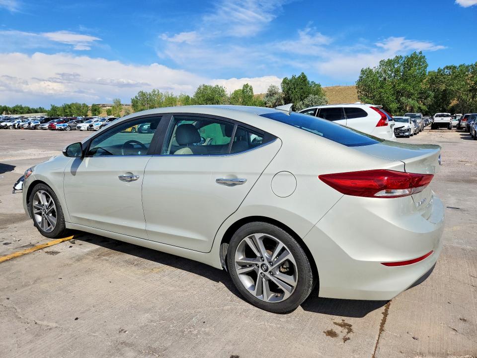 Photo 2 from auction – 2017 HYUNDAI ELANTRA with VIN 5NPD84LF4HH129682