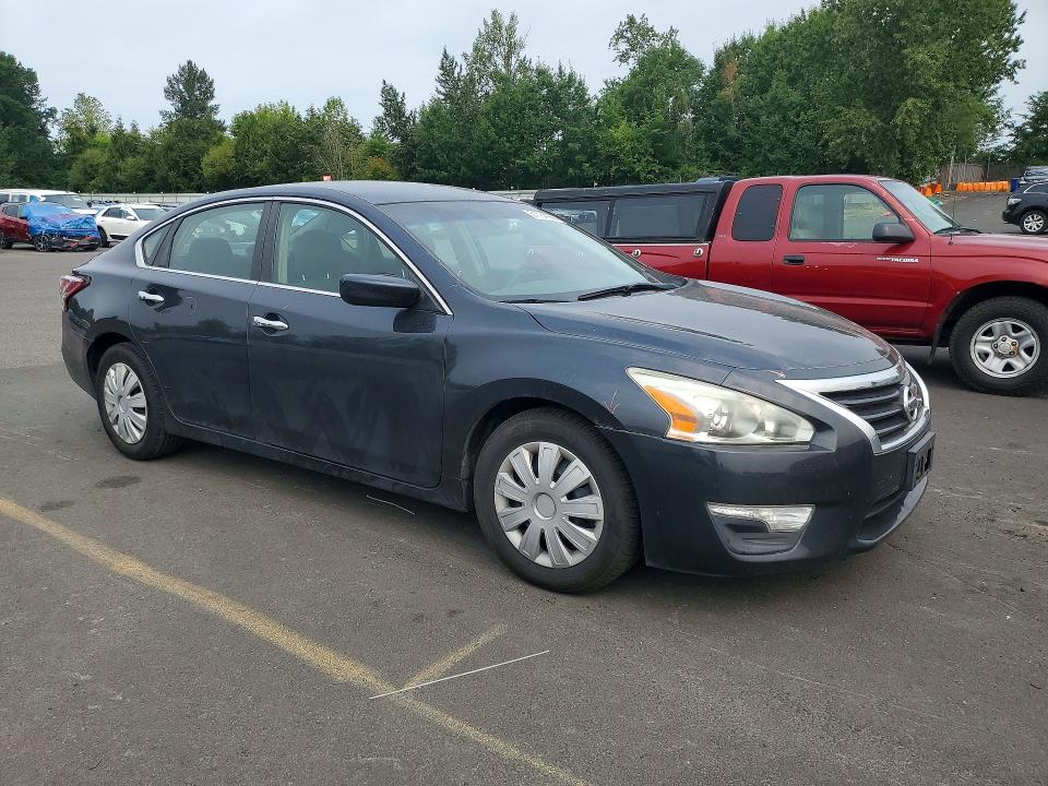 Photo 4 from auction – 2013 NISSAN ALTIMA with VIN 1N4AL3AP1DC170919