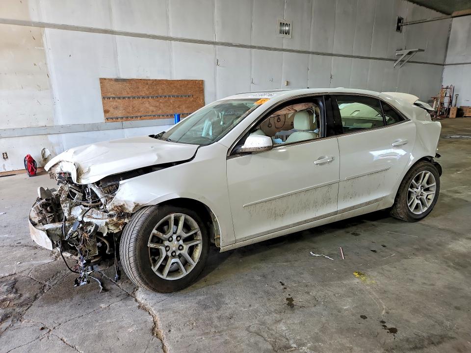 CHEVROLET MALIBU 2015 with VIN 1G11C5SL0FU152497 - Photo from auction