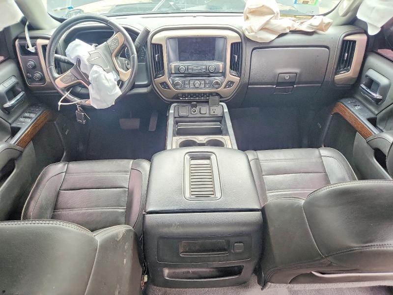 Photo 8 from auction – 2018 GMC SIERRA with VIN 3GTU2PEC4JG569129