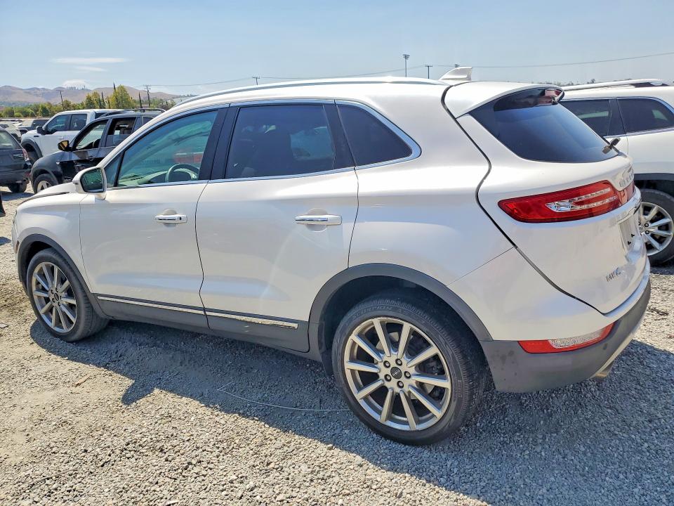 Photo 2 from auction – 2019 LINCOLN MKC with VIN 5LMCJ3C94KUL27768