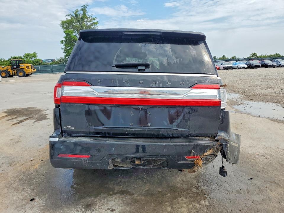 Photo 6 from auction – 2018 LINCOLN NAVIGATOR with VIN 5LMJJ2TT3JEL01992