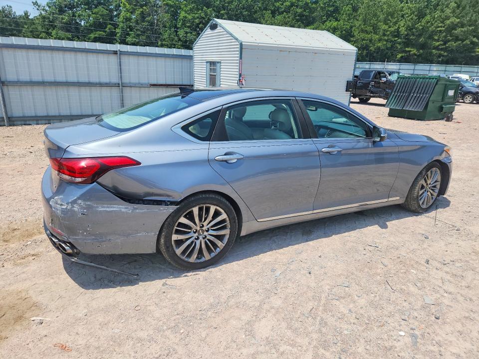 Photo 3 from auction – 2015 HYUNDAI GENESIS with VIN KMHGN4JF1FU018501