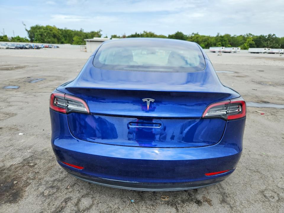 Photo 6 from auction – 2022 TESLA MODEL 3 with VIN 5YJ3E1EA3NF191850