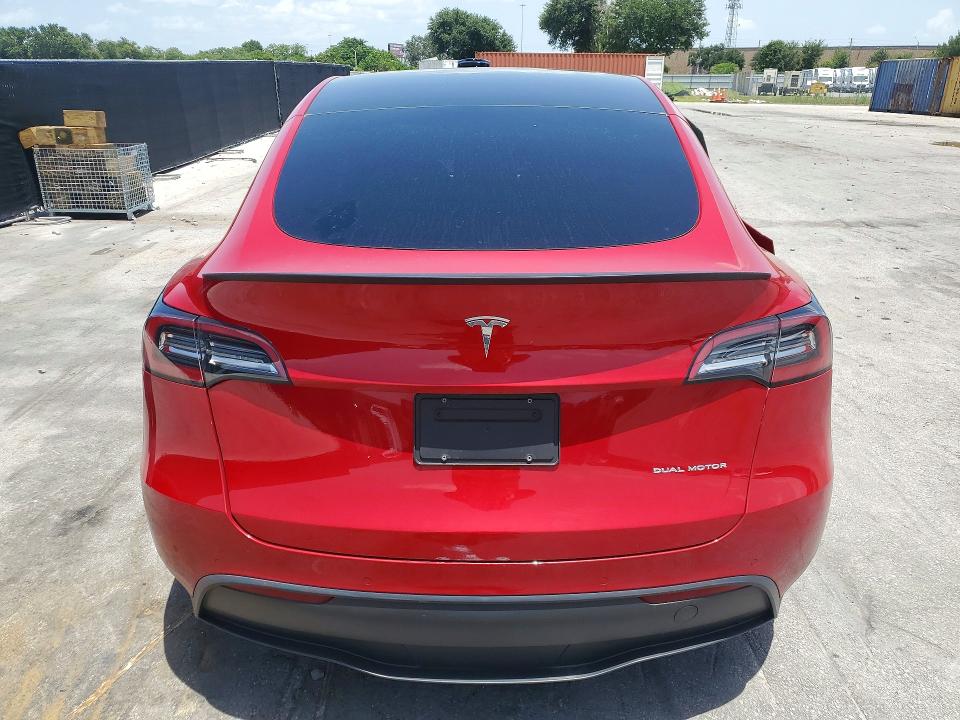 Photo 6 from auction – 2021 TESLA MODEL Y with VIN 5YJYGDEE1MF177335