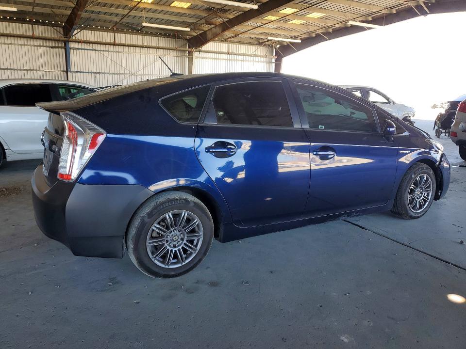 Photo 3 from auction – 2015 TOYOTA PRIUS with VIN JTDKN3DUXF0429311
