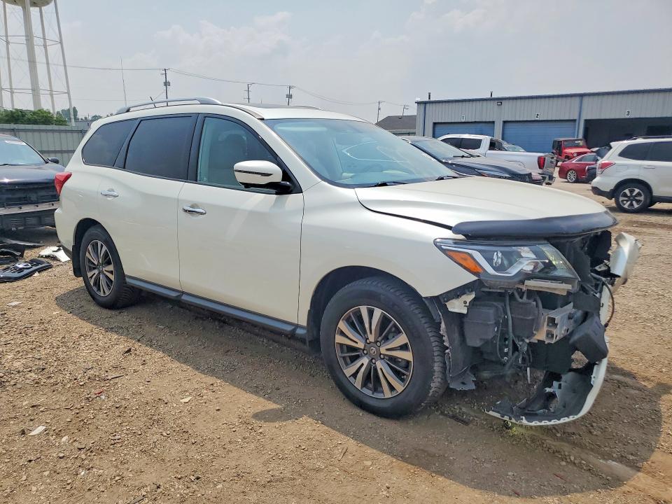 Photo 4 from auction – 2017 NISSAN PATHFINDER with VIN 5N1DR2MM8HC650166