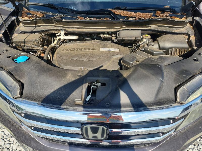 Photo 11 from auction – 2017 HONDA PILOT with VIN 5FNYF5H92HB011662
