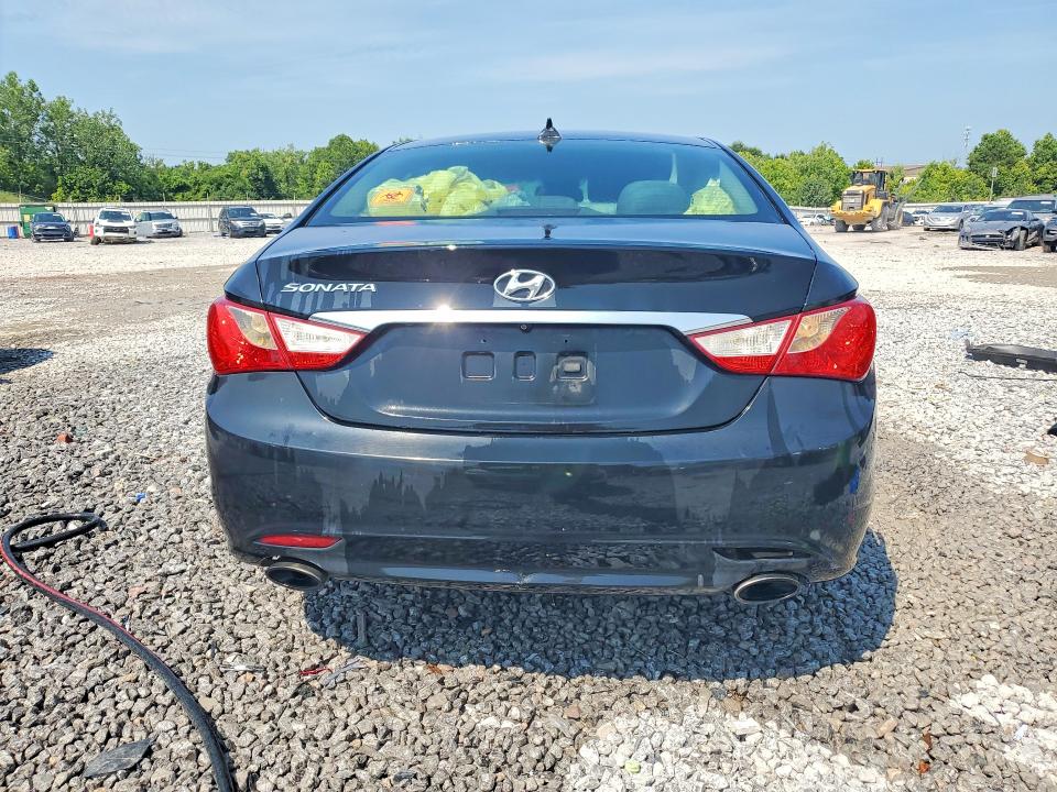 Photo 6 from auction – 2013 HYUNDAI SONATA with VIN 5NPEC4AC8DH590681