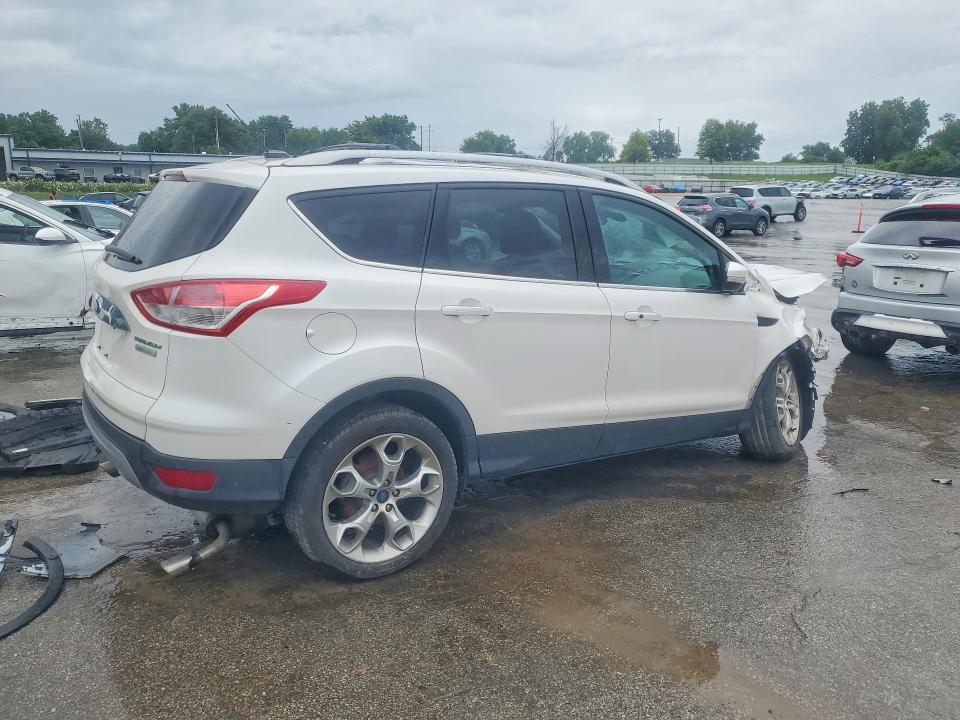 Photo 3 from auction – 2014 FORD ESCAPE with VIN 1FMCU0J95EUD43865