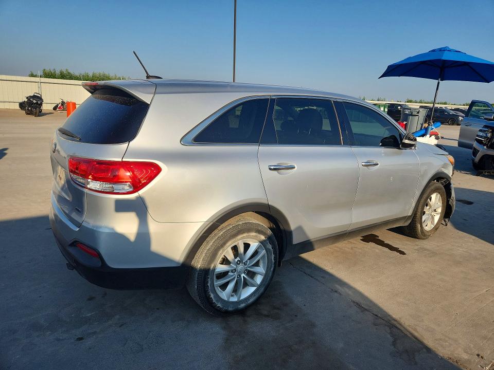 Photo 3 from auction – 2017 KIA SORENTO with VIN 5XYPG4A3XHG209276
