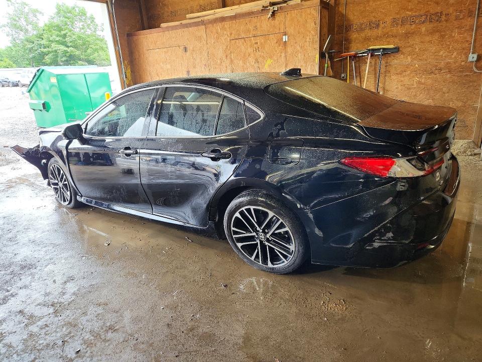 Photo 2 from auction – 2025 TOYOTA CAMRY with VIN 4T1DAACK4SU526754