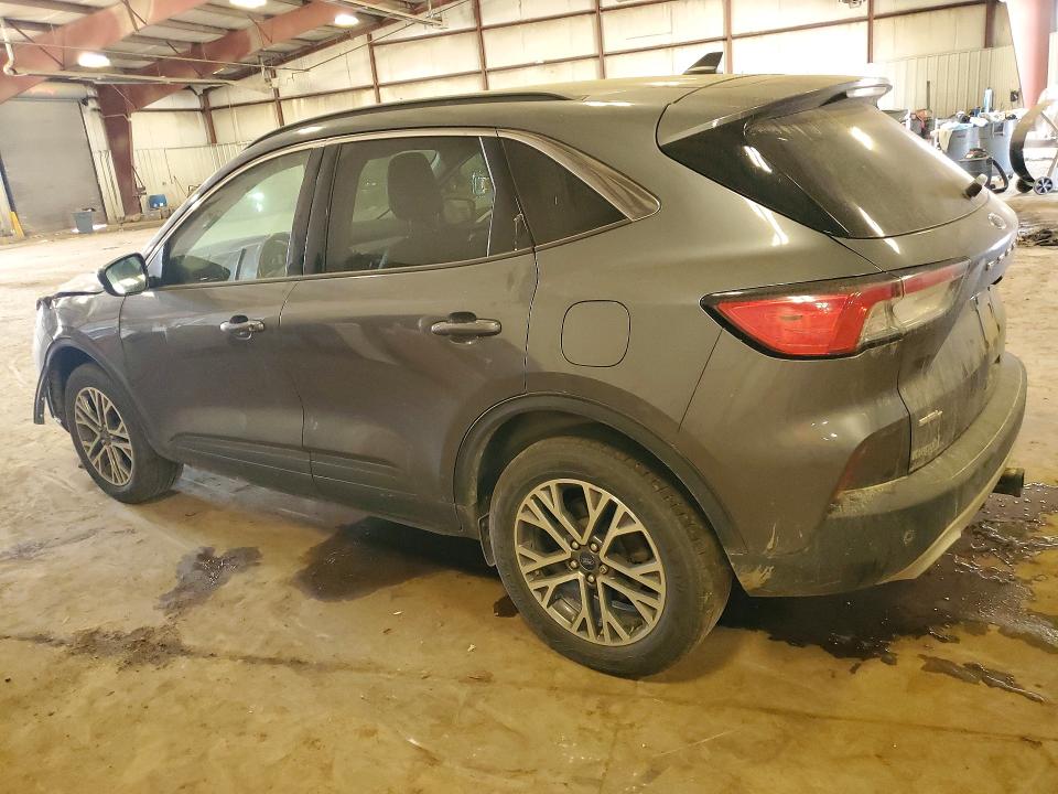 Photo 2 from auction – 2021 FORD ESCAPE with VIN 1FMCU9H98MUA03196