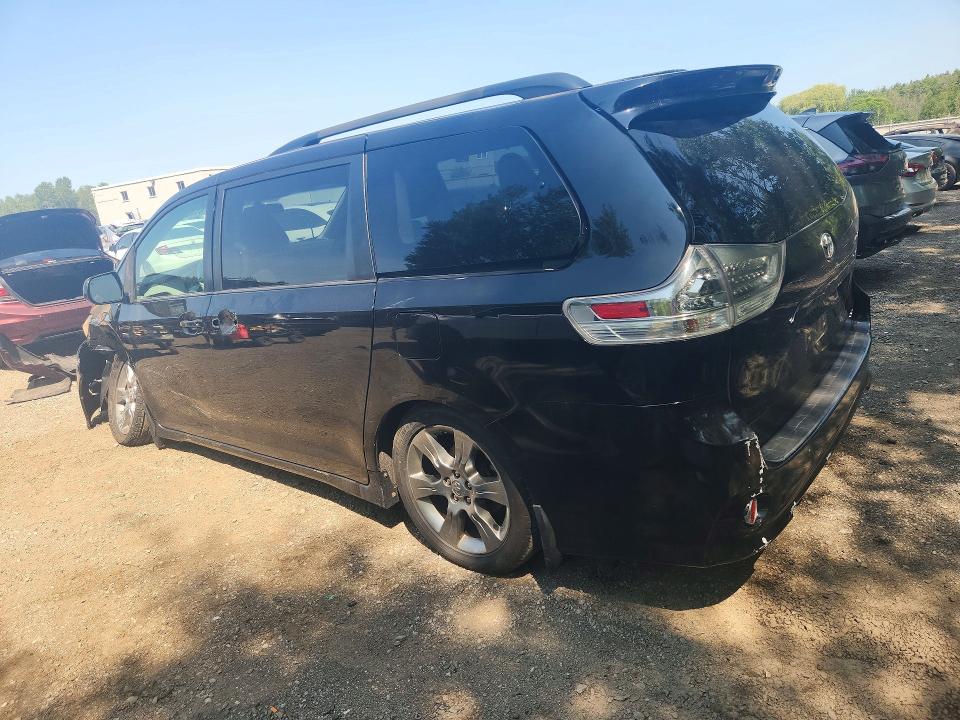Photo 2 from auction – 2011 TOYOTA SIENNA with VIN 5TDXK3DC9BS127036
