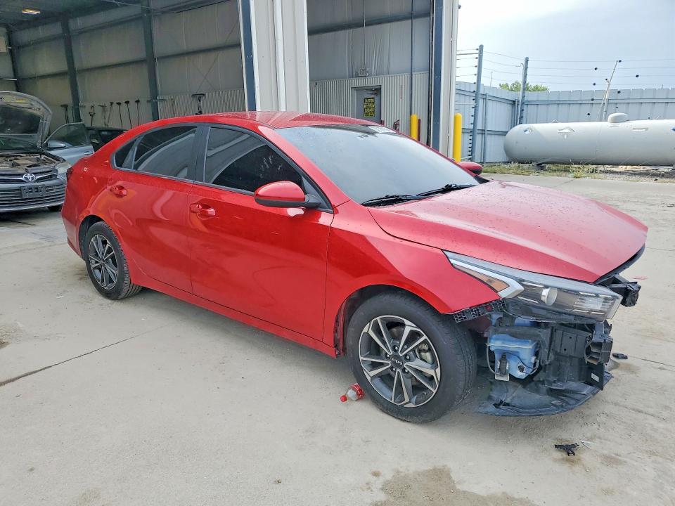 Photo 4 from auction – 2023 KIA FORTE with VIN 3KPF24AD4PE624611