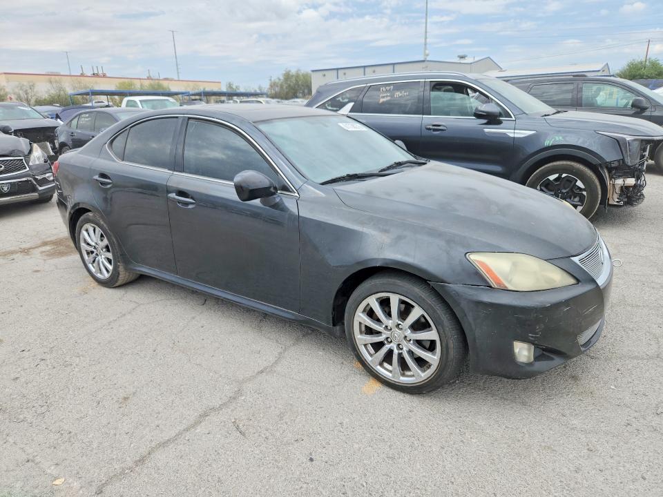 Photo 4 from auction – 2008 LEXUS IS with VIN JTHBK262185085869