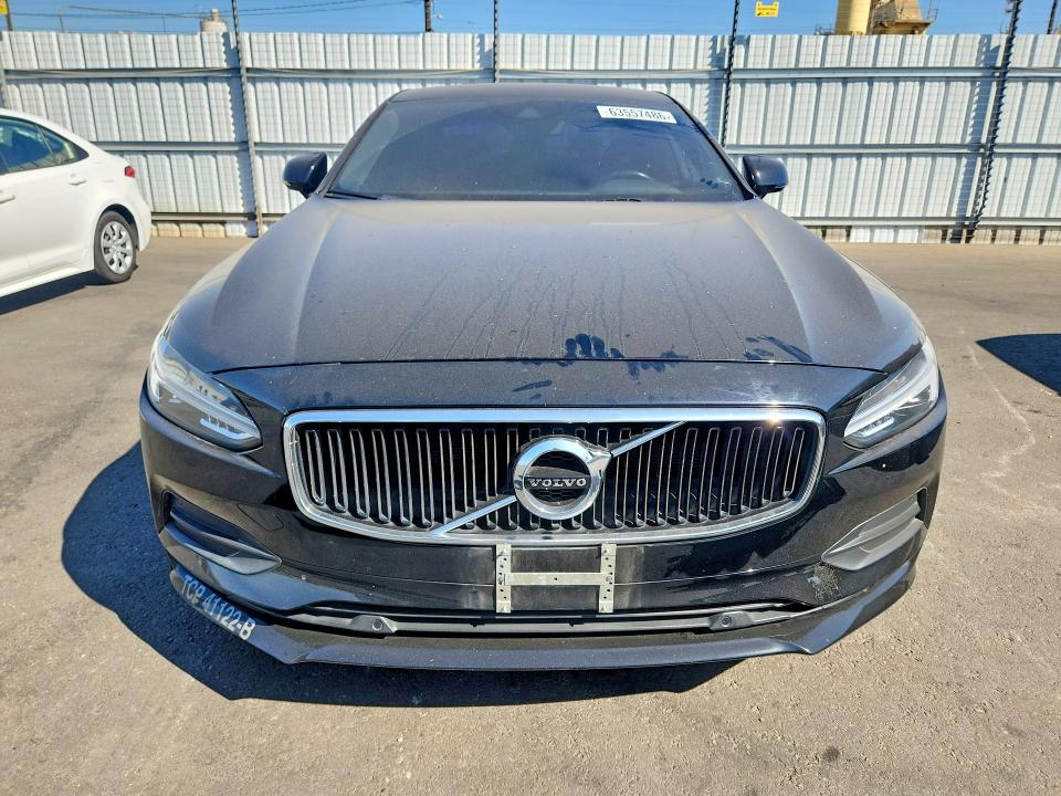 Photo 5 from auction – 2020 VOLVO S90 with VIN LVYA22MK8LP175557