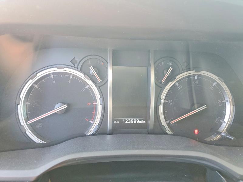 Photo 9 from auction – 2020 TOYOTA 4RUNNER with VIN JTEZU5JR0L5220523