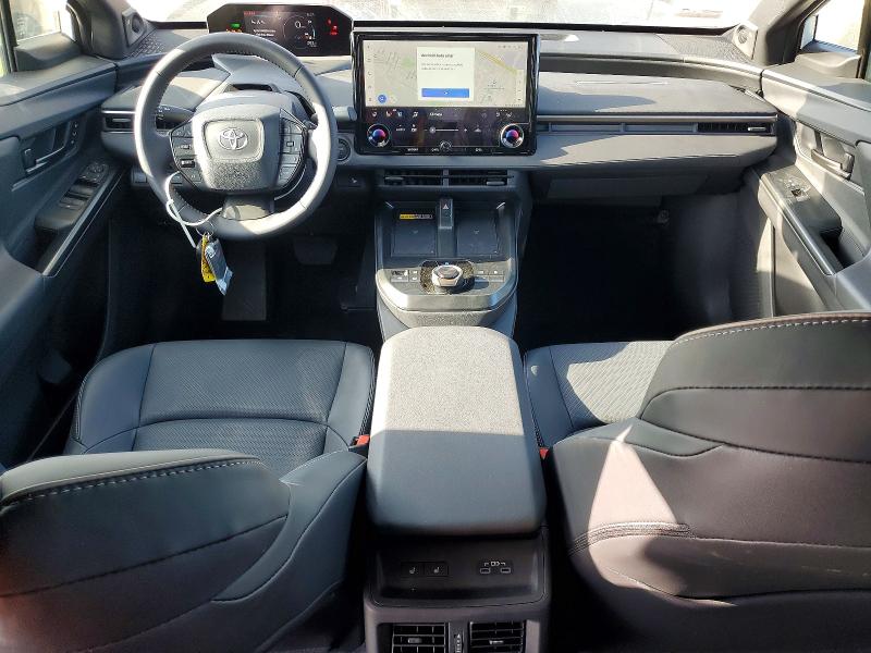 Zdjęcie 8 z aukcji – 2026 TOYOTA BZ z VIN JTMBCAEB7TA003475