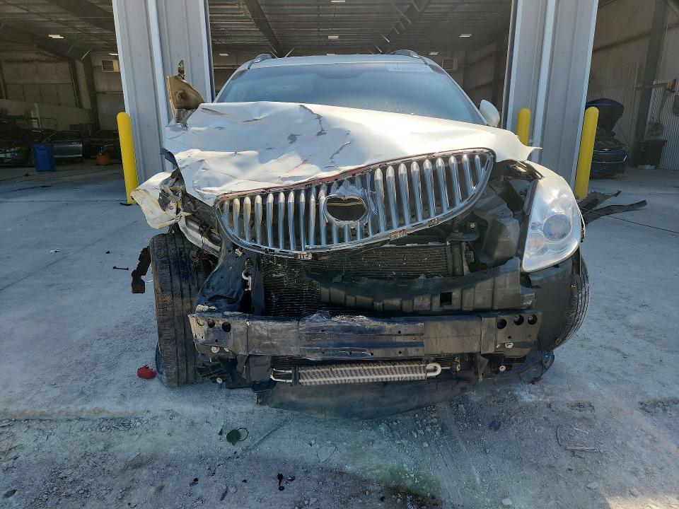 Фото 5 с аукциона – 2011 BUICK ENCLAVE с VIN 5GAKVCED4BJ296162