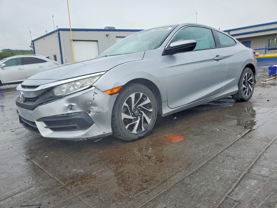 Photo 1 from auction – 2018 HONDA CIVIC with VIN 2HGFC4B50JH303120