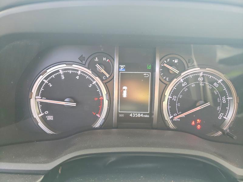 Photo 9 from auction – 2023 TOYOTA 4RUNNER with VIN JTEKU5JRXP6109432