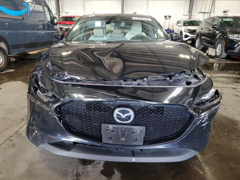 Photo 5 from auction – 2020 MAZDA 3 with VIN JM1BPBLMXL1159279