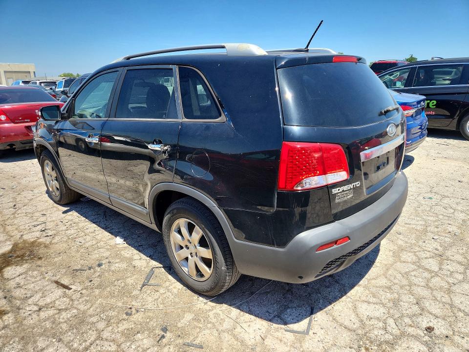 Photo 2 from auction – 2013 KIA SORENTO with VIN 5XYKT4A29DG311062
