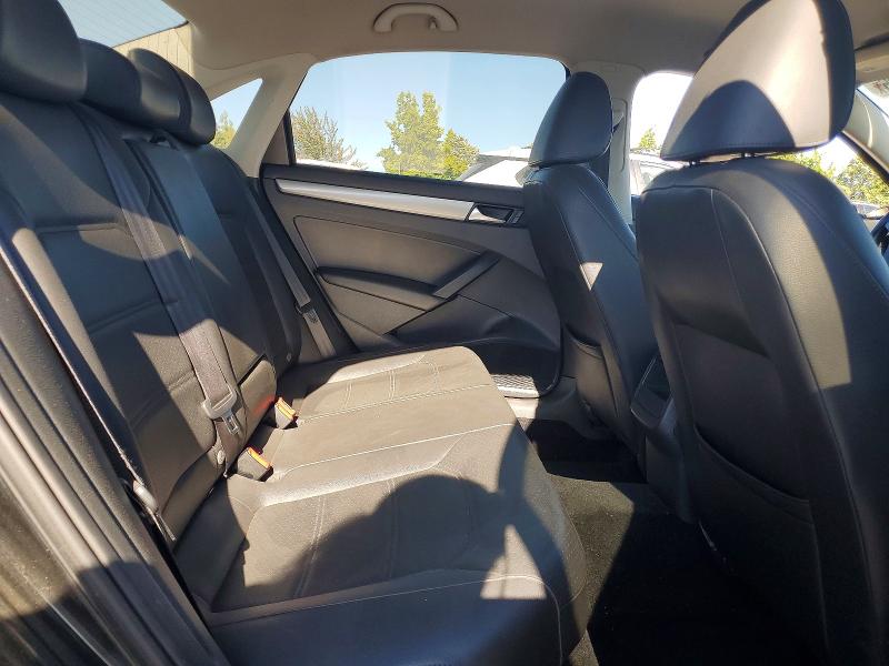 Photo 10 from auction – 2014 VOLKSWAGEN PASSAT with VIN 1VWAT7A30EC040918