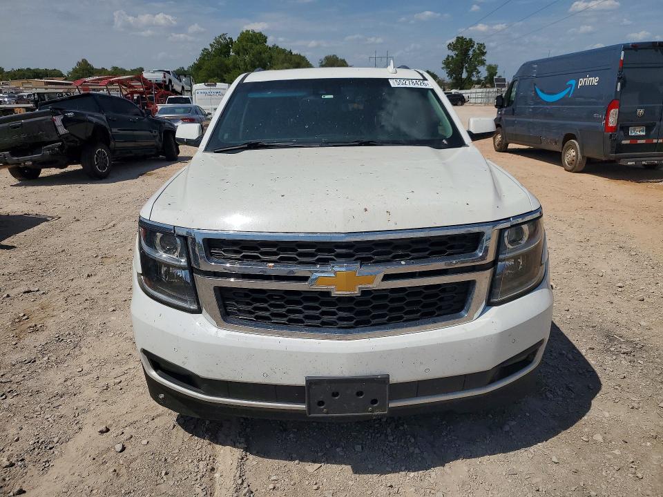 Photo 5 from auction – 2017 CHEVROLET SUBURBAN with VIN 1GNSCHKCXHR345220