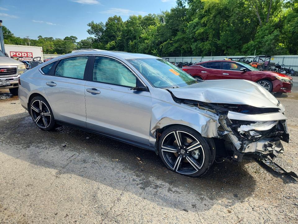 Photo 4 from auction – 2025 HONDA ACCORD with VIN 1HGCY2F59SA075024