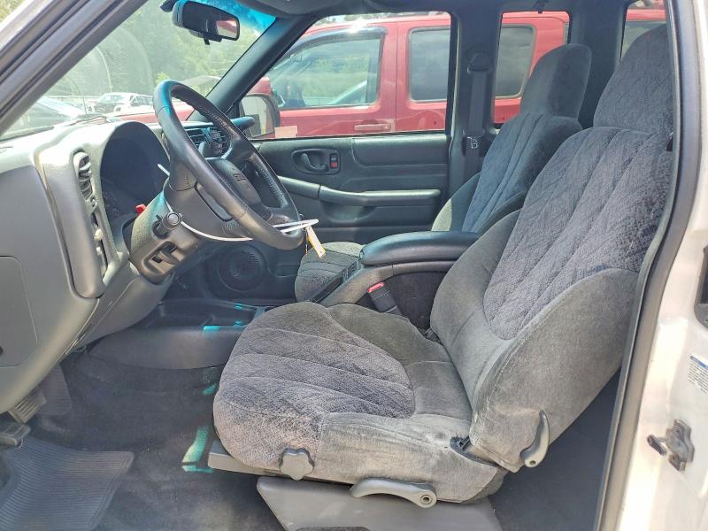 Photo 7 from auction – 2002 GMC SONOMA with VIN 1GTCS195528120344