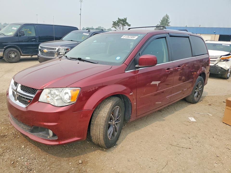 DODGE GRAND CARAVAN 2017 with VIN 2C4RDGCGXHR692945 - Photo from auction