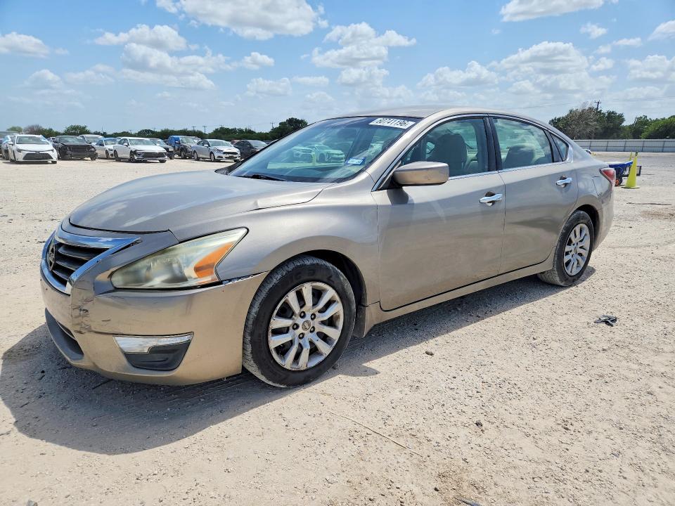 Photo 1 from auction – 2015 NISSAN ALTIMA with VIN 1N4AL3AP9FN313557