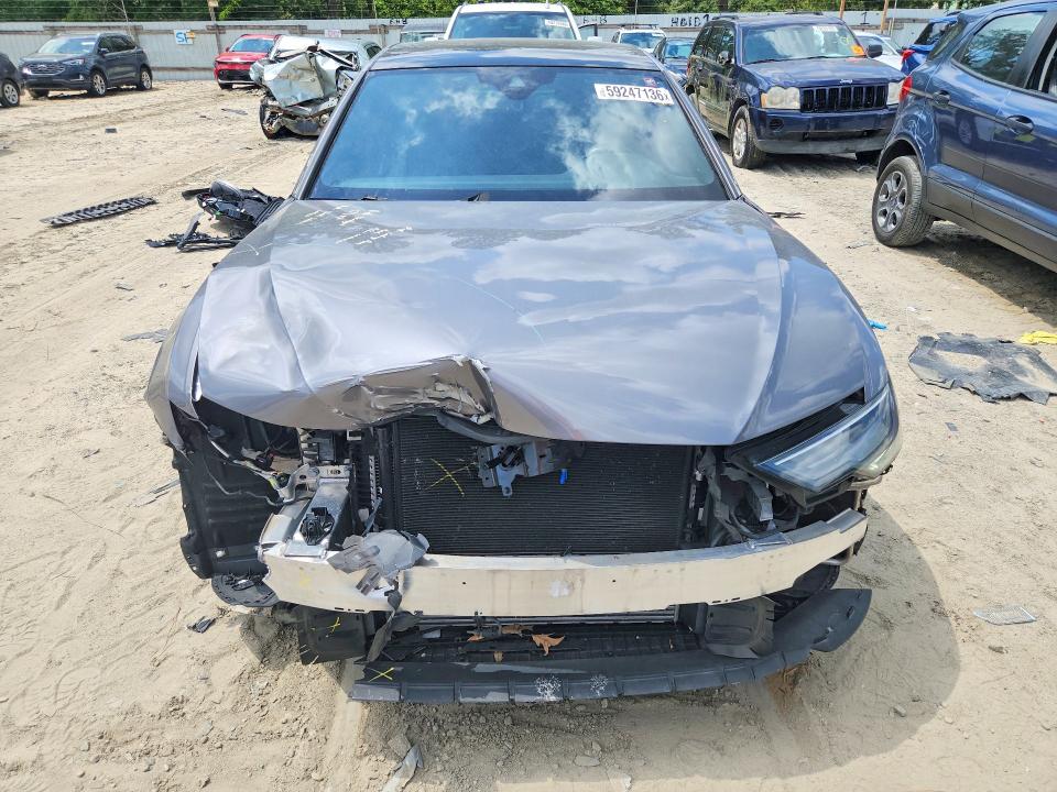 Photo 5 from auction – 2021 AUDI A6 with VIN WAUD8AF26MN033213