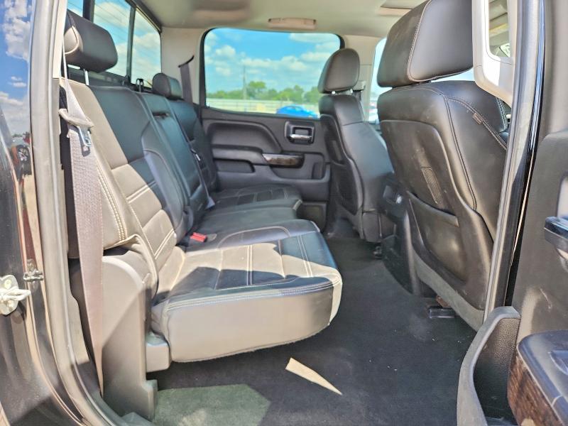 Photo 10 from auction – 2018 GMC SIERRA with VIN 1GT12UEY9JF245172